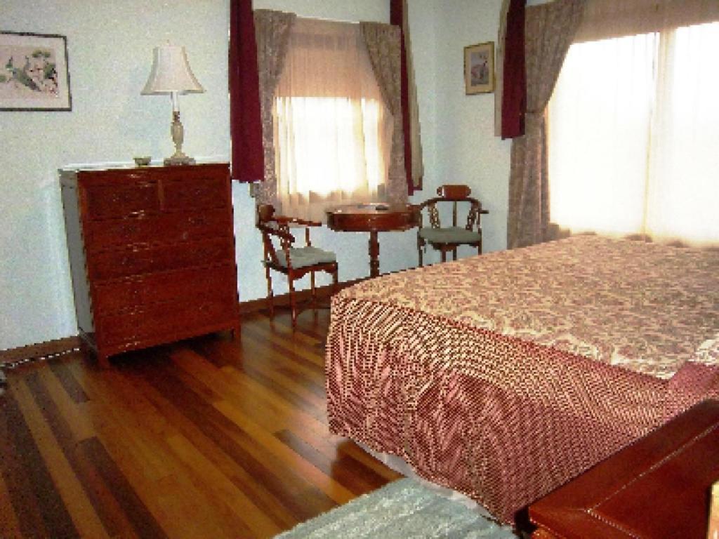 Coppertoppe Inn & Retreat Center Hebron Room photo